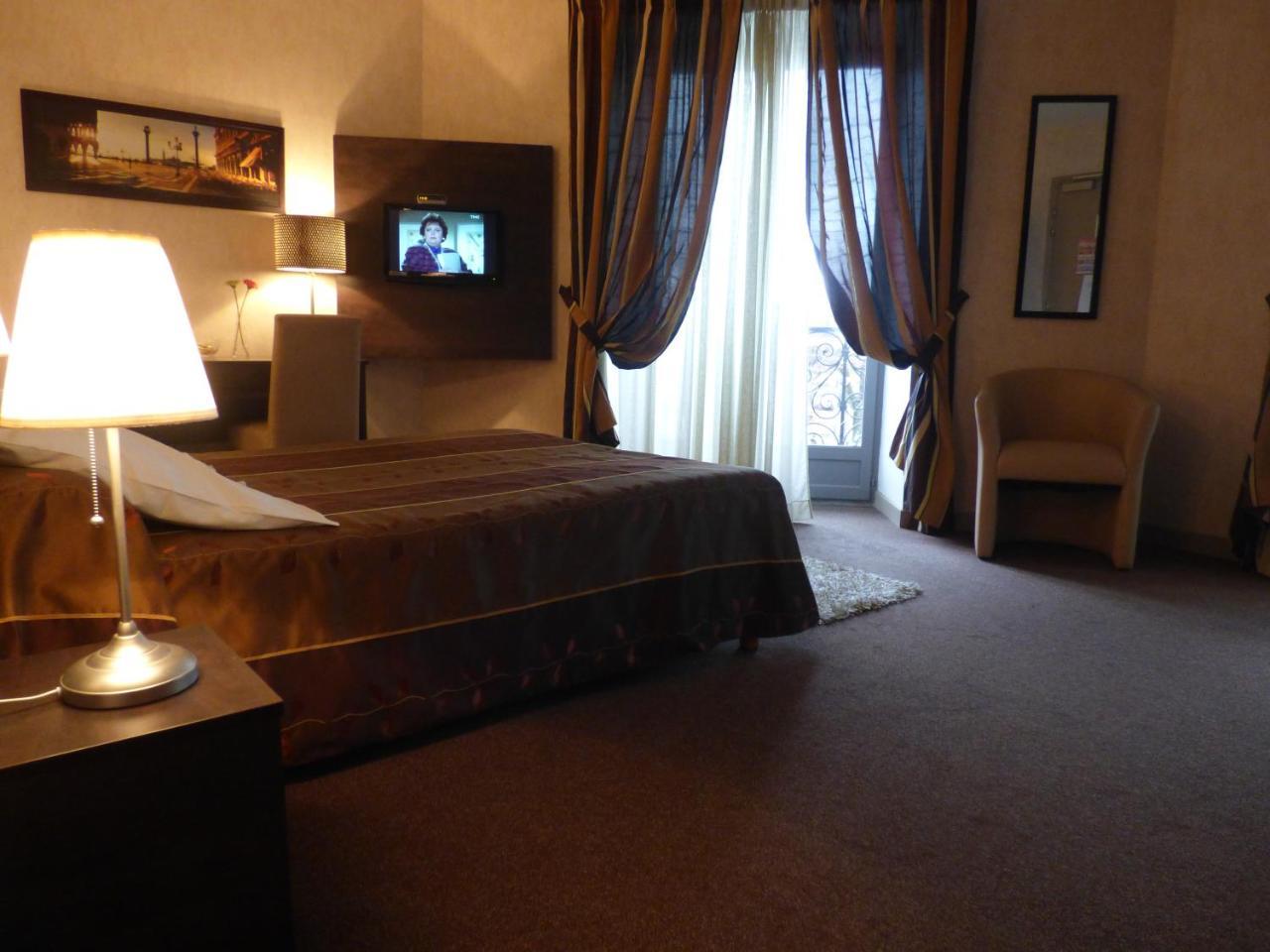 La Belle Epoque Hotel Saint-Privat-la-Montagne Esterno foto